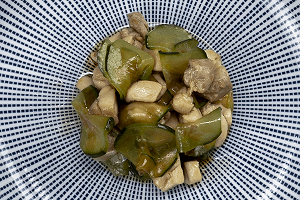 Ensalada de pollo y pepino