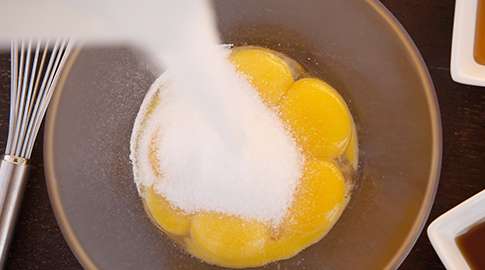 huevos, azúcar