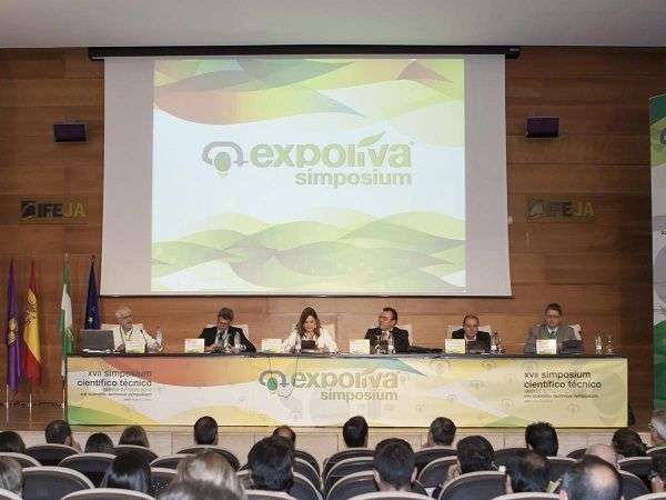 Aceites de Oliva de España también ha presentado en Expoliva sus trabajos en el campo de la I+D+i