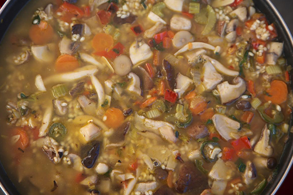 Modo de preparación Arroz con verduras, setas y huevo