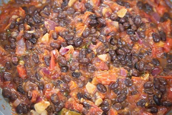 Sofrito de frijoles negros