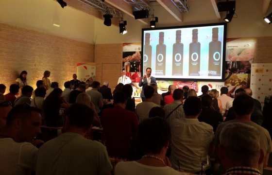 Aceites de Oliva de España celebra catas en Expo Milán 2015 como preludio de la Semana de España