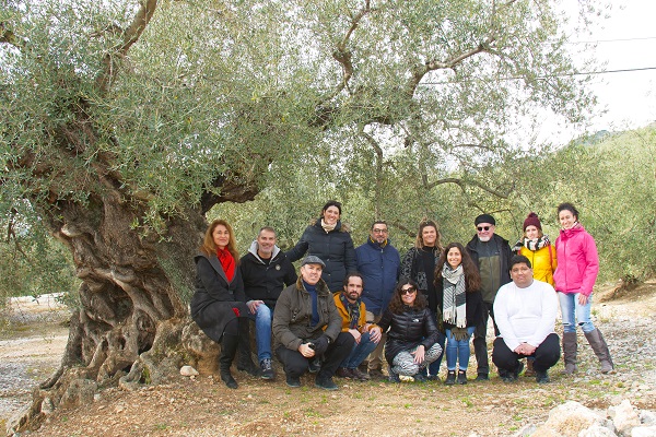 El grupo de visita a los olivos milenarios de Málaga