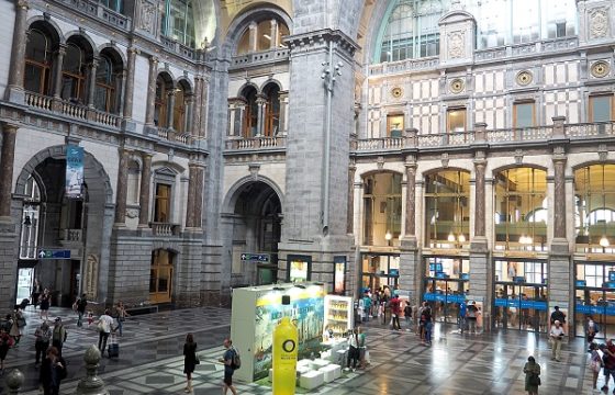 Julio, el mes de los Aceites de Oliva en la Estación Central de Amberes