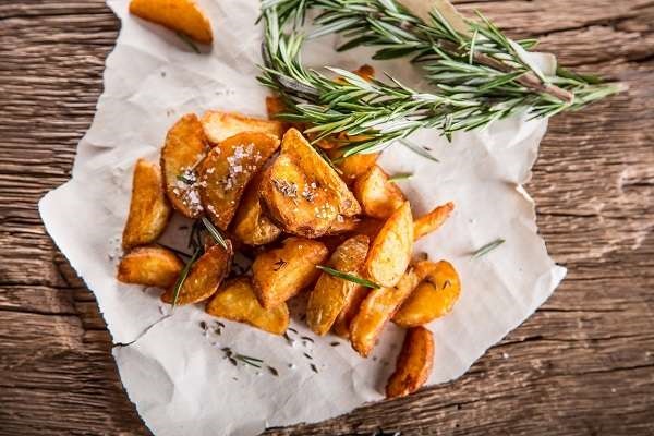 Patatas asadas al romero