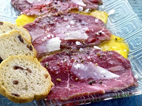 Carpaccio De Solomillo De Buey Aceites De Oliva De España<script async src=