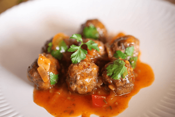 Las albóndigas hechas al horno son más ligeras y sanas