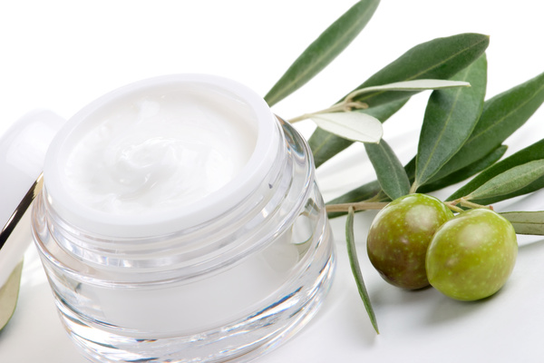 Los beneficios de las cremas hidratantes con aceite de oliva