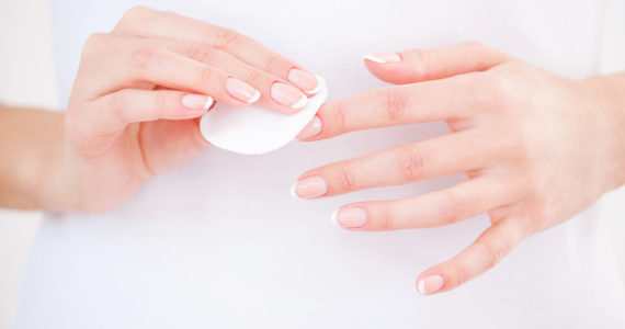 Trucos para cuidar las uñas con aceite de oliva