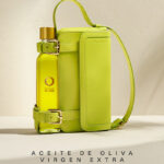 El bolso viral de Aitana, protagonista de la nueva campaña de Aceites de Oliva de España
