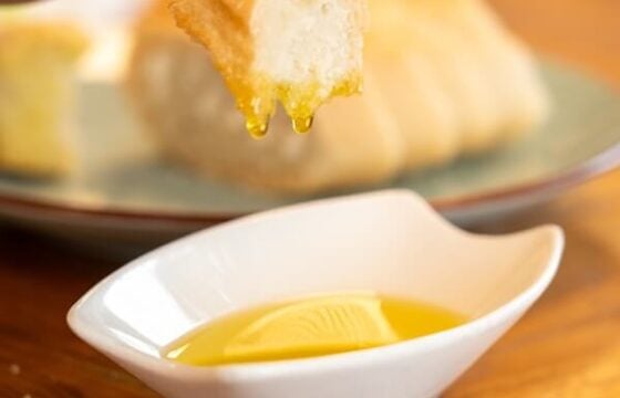 El Aceite de Oliva Virgen Extra (AOVE), un aliado clave en la reducción de eventos cardiovasculares y el aumento de la supervivencia en personas que viven con VIH (PVVIH)