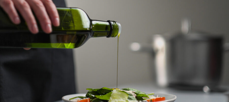 ¿Sabes cuántas calorías tiene una cucharada de aceite de oliva?